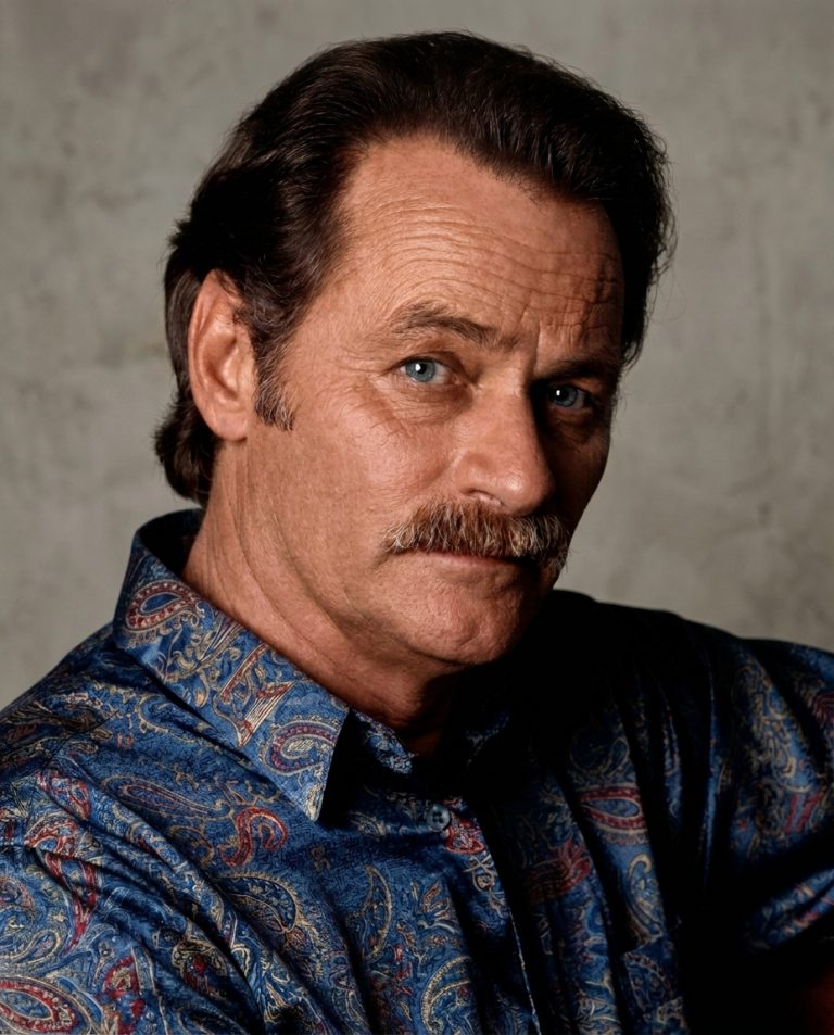 HE WROTE IT AS A TRIBUTE TO A LEGEND WHO WAS GONE — AT HANK COCHRAN'S ...